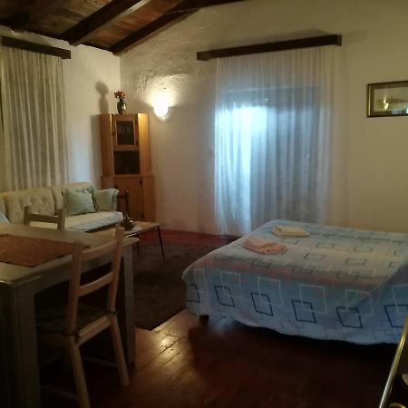 Appartamento Agroturizam Toni Motovun Esterno foto
